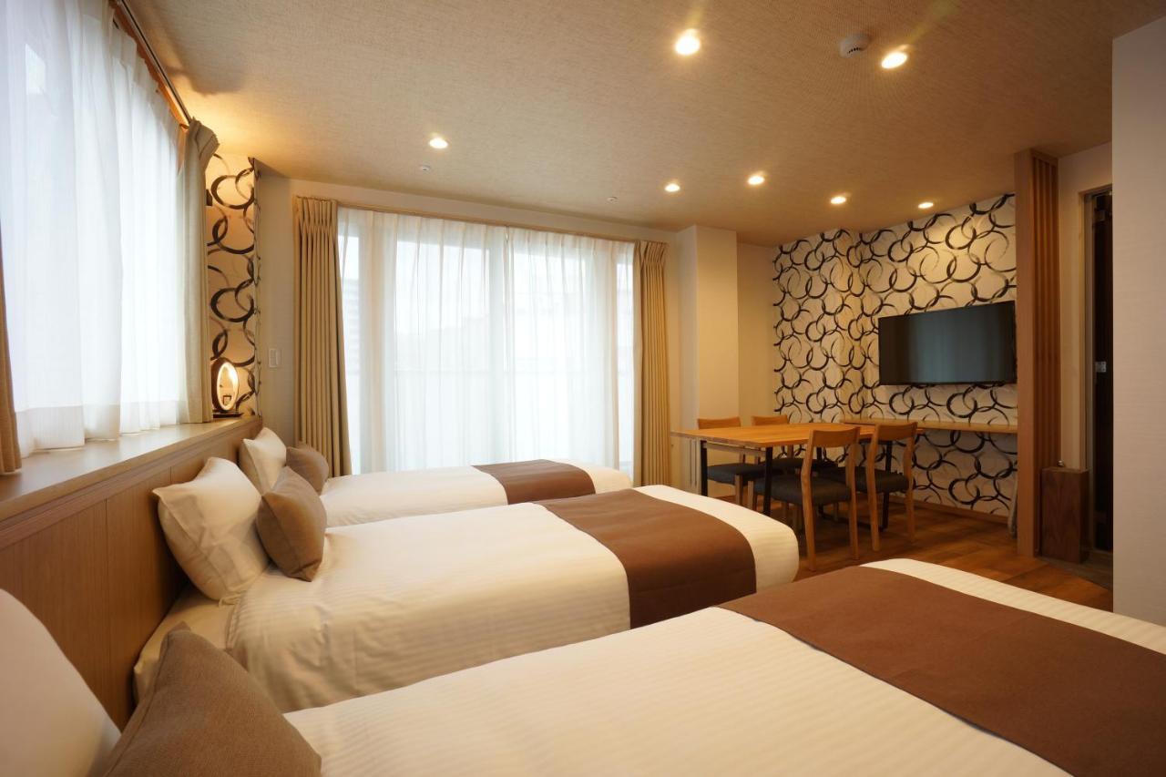 Wires Hotel James Zaka Tokyo Exterior photo